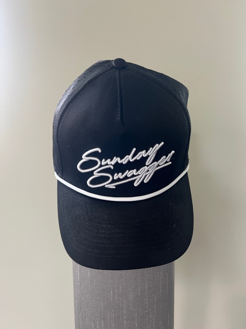 Sunday SWAGGER SNAPBACK HAT